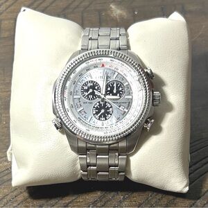 Citizen Eco-Drive E820 - S063370
Perpetual Calendar Chrono